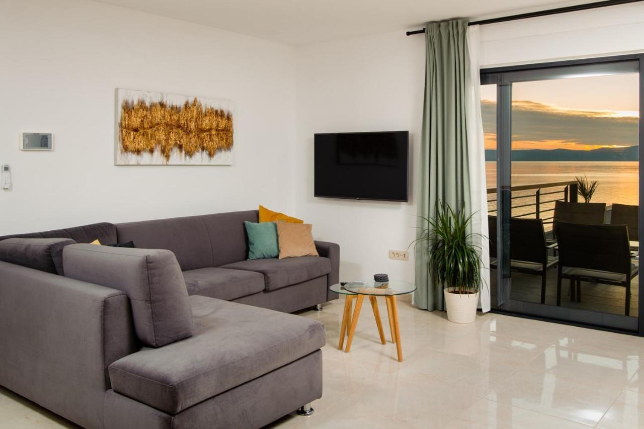 Villa Leona A Luxury Villa Near Makarska, Heated Pool Živogošće Екстериор снимка